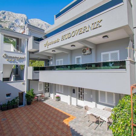 Apartments Hudovernik Baška Voda Εξωτερικό φωτογραφία