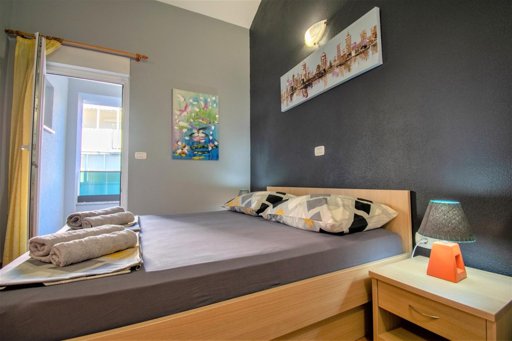 Apartments Hudovernik Baška Voda Εξωτερικό φωτογραφία