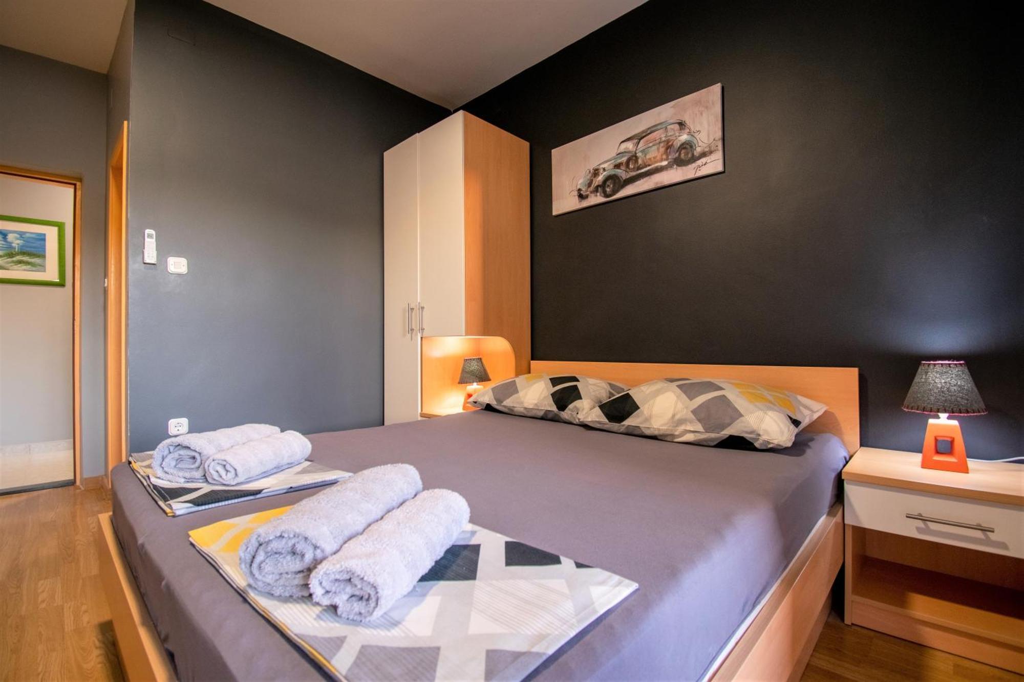 Apartments Hudovernik Baška Voda Εξωτερικό φωτογραφία