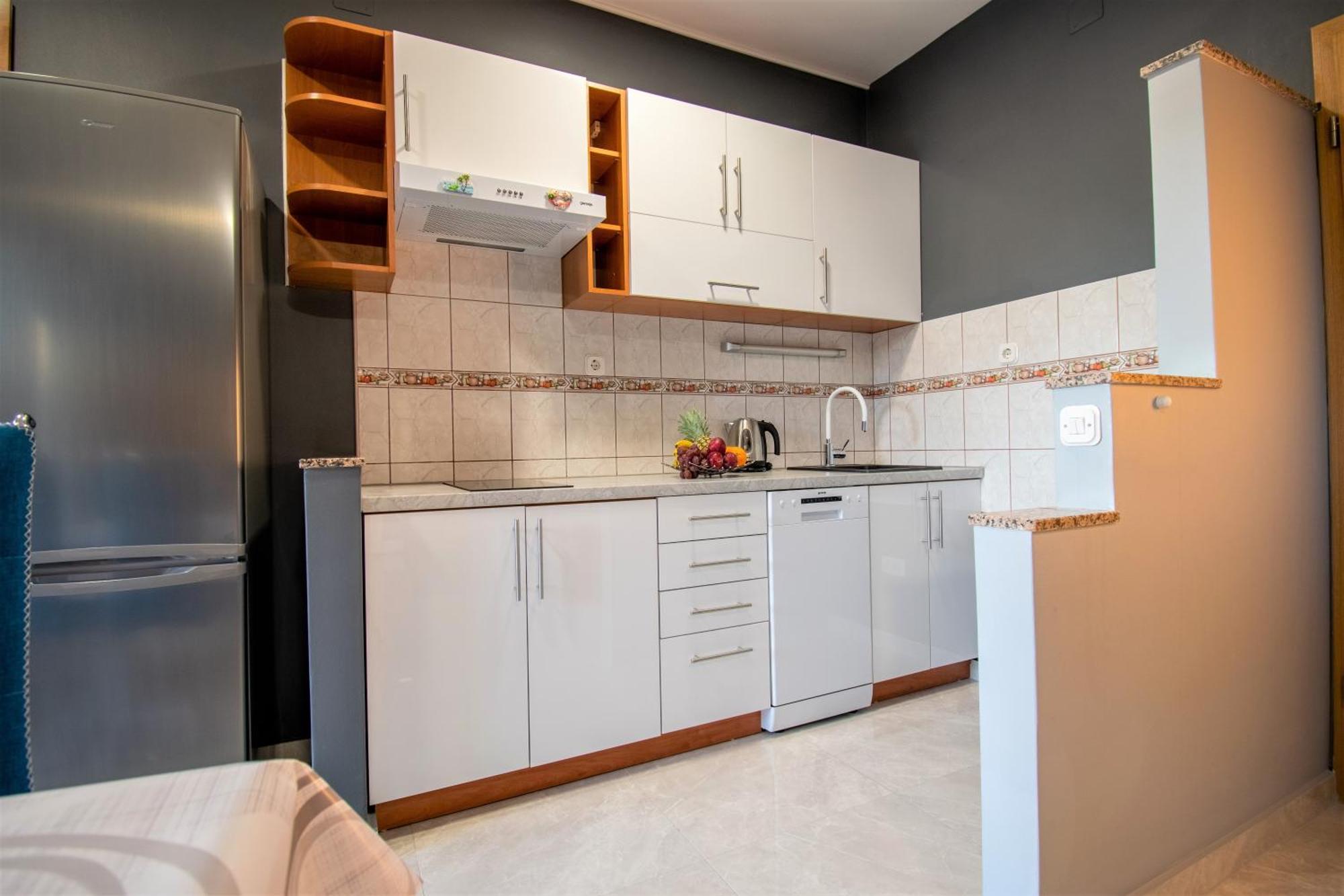 Apartments Hudovernik Baška Voda Εξωτερικό φωτογραφία