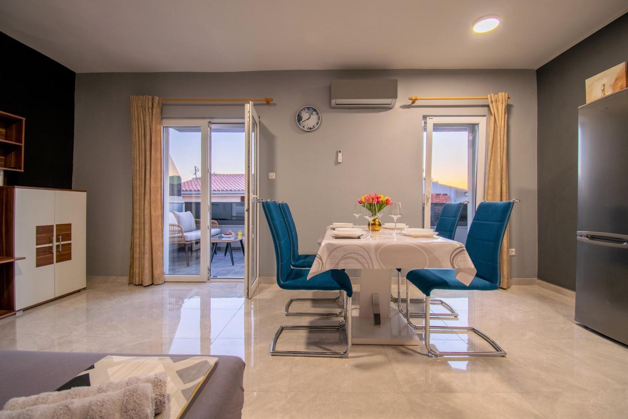Apartments Hudovernik Baška Voda Εξωτερικό φωτογραφία